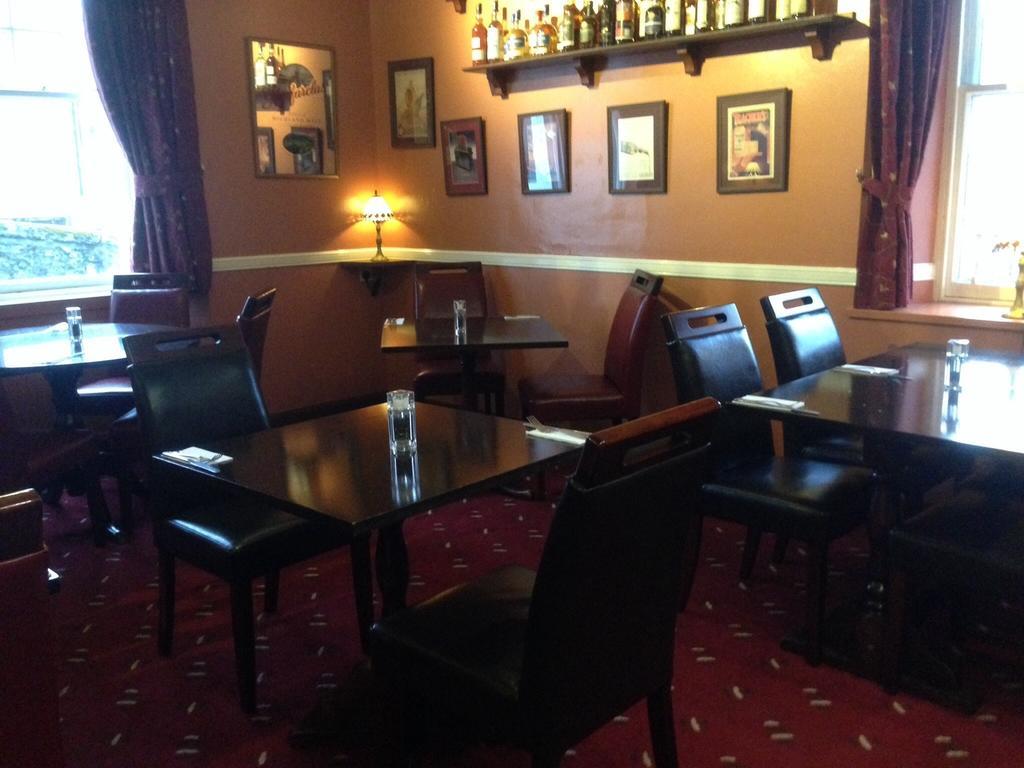 Highlander Inn Craigellachie Extérieur photo